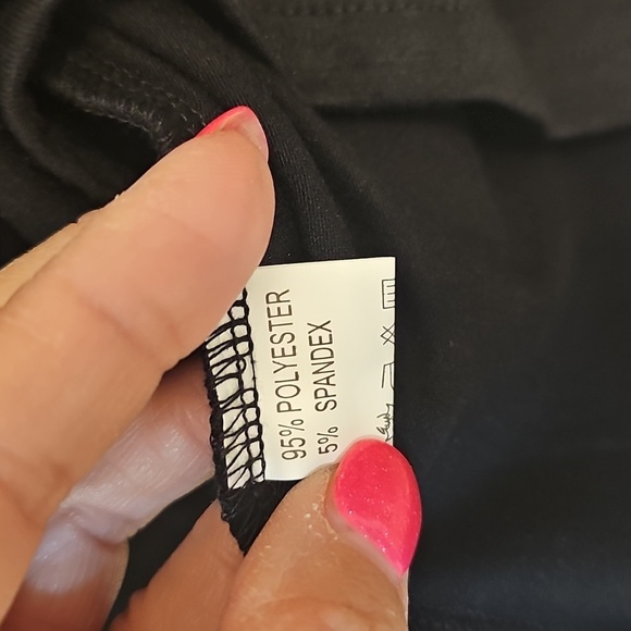 5 For $25. Black and Gold Sequin Women's Top - Picture 4 of 5